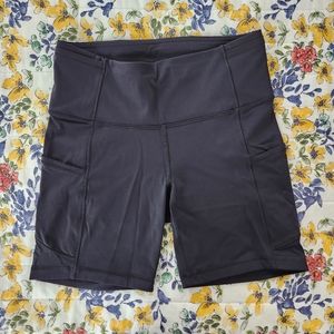 EUC Lululemon Fast and Free 6" Running Shorts 6 Black